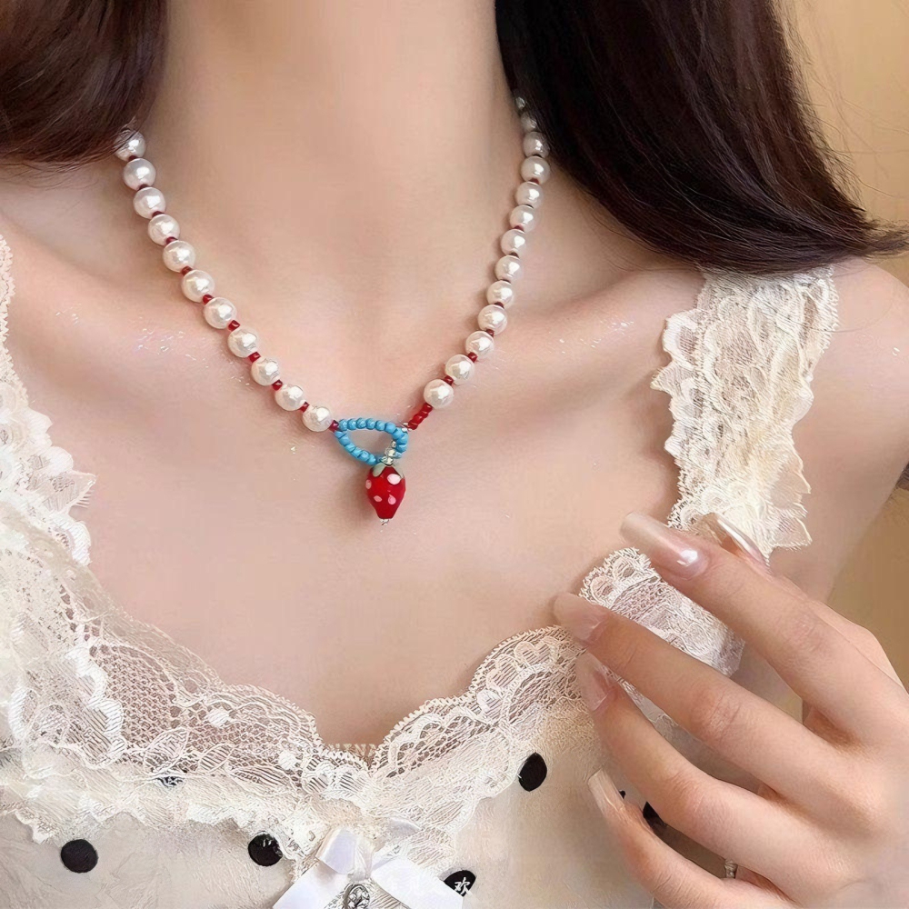 多巴胺紅色草莓珍珠項鍊女小眾甜美前扣鎖骨鏈choker可愛童趣頸鍊